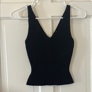 Babaton Black Ribbed V-Neck Tank Top
